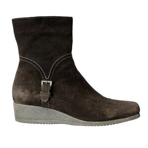 La Canadienne Finley Brown Suede Wedge Comfort Ankle Snow Boots Women's Size 8.5